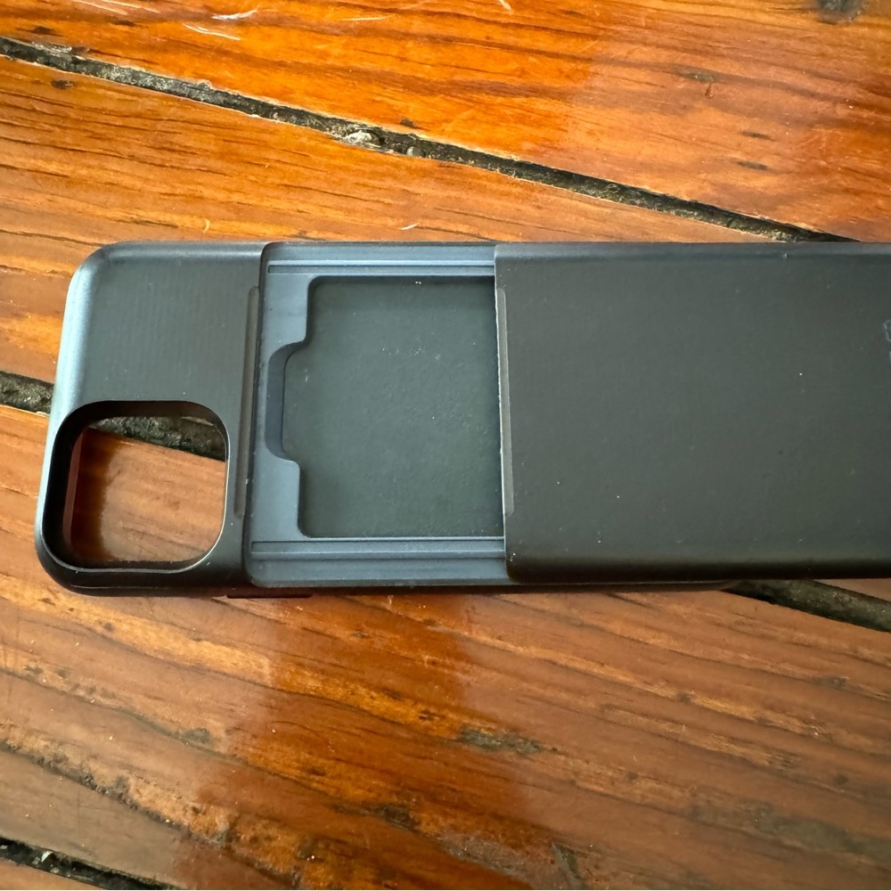 INCIPIO Stashback Sliding Credit Card Protection Case For iPhone 11 Pro - Picture 2 of 10